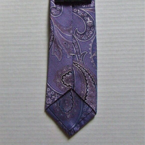 Black Saks Fifth Avenue tie necktie purple silver white silk and viscose paisley - Picture 5 of 10